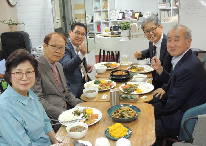 /user/s/sujichambit/editor/2505/40ab886d3e9d1bd670640e74b4f7c28f_1747667719_804.PNG 이미지크게보기