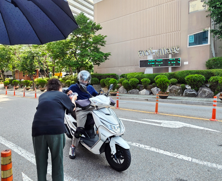 /user/s/sujichambit/editor/2509/3b54b741b8a23bf1e75bb6359792e5ce_1759228806_1005.png 이미지크게보기