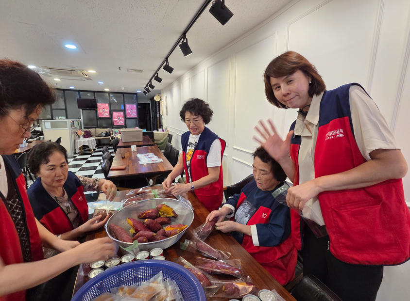 /user/s/sujichambit/editor/2510/35eb8f133a96bccc7087e78ca3753f2f_1760435386_3604.png 이미지크게보기