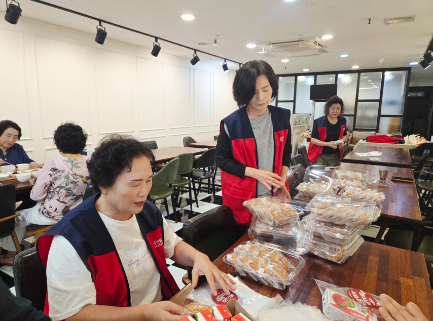 /user/s/sujichambit/editor/2510/35eb8f133a96bccc7087e78ca3753f2f_1760440269_6965.png 이미지크게보기
