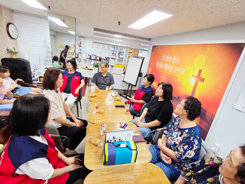 /user/s/sujichambit/editor/2510/7e5ba05e0386018b10fce6712a309295_1759741039_2085.png 이미지크게보기
