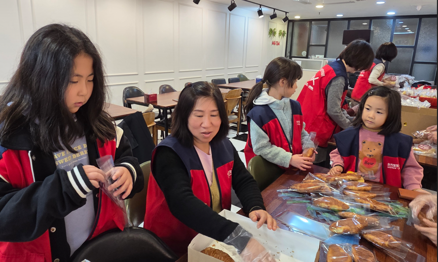 /user/s/sujichambit/editor/2511/89cc2af0de804206006715ea34ed3d03_1763471209_2194.png 이미지크게보기