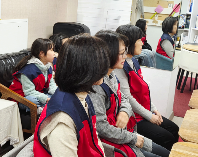 /user/s/sujichambit/editor/2511/89cc2af0de804206006715ea34ed3d03_1763471221_0017.png 이미지크게보기