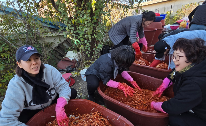 /user/s/sujichambit/editor/2511/89cc2af0de804206006715ea34ed3d03_1763472005_2378.png 이미지크게보기