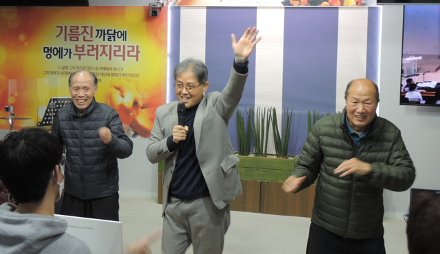 /user/s/sujichambit/editor/2511/89cc2af0de804206006715ea34ed3d03_1763475014_7088.png 이미지크게보기