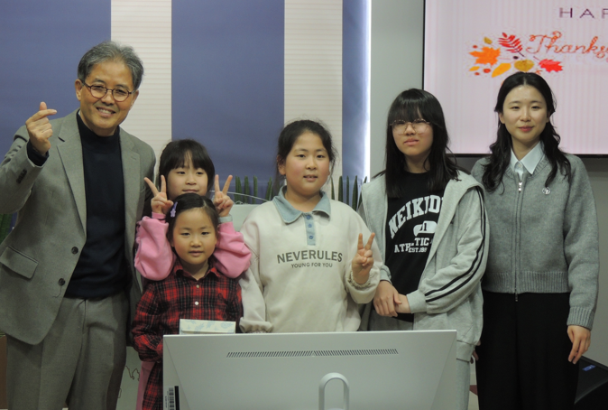 /user/s/sujichambit/editor/2511/89cc2af0de804206006715ea34ed3d03_1763475025_0183.png 이미지크게보기