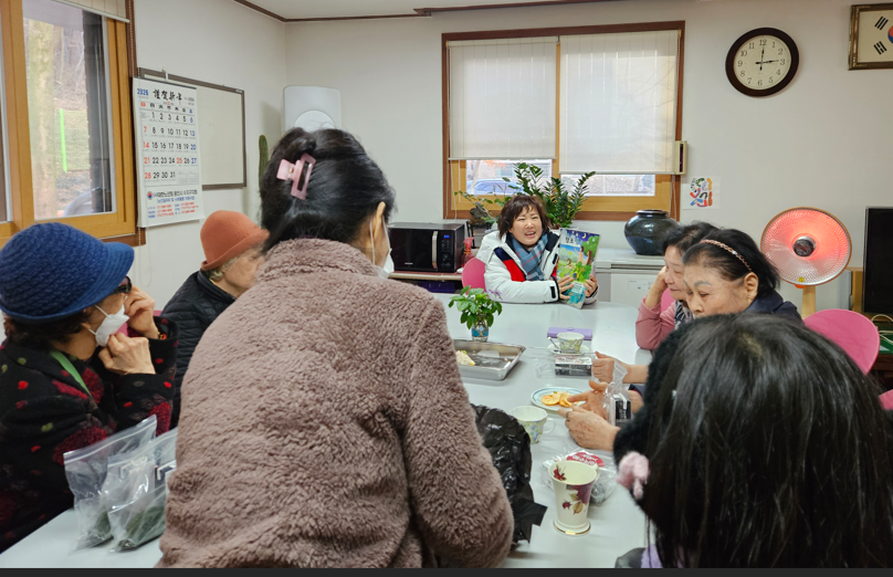 /user/s/sujichambit/editor/2512/47abd9a64e96a2527e168ce4d5172e63_1765114195_5748.png 이미지크게보기