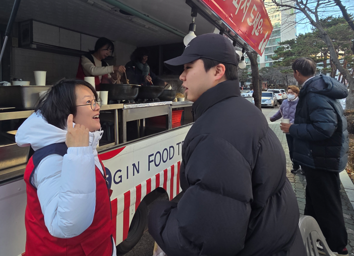 /user/s/sujichambit/editor/2512/47abd9a64e96a2527e168ce4d5172e63_1765114226_3587.png 이미지크게보기