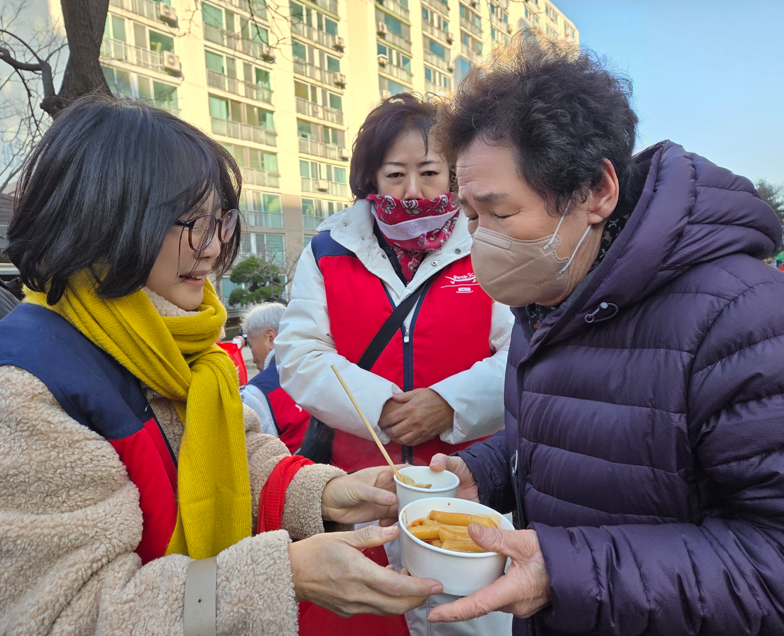 /user/s/sujichambit/editor/2512/47abd9a64e96a2527e168ce4d5172e63_1765114237_6665.png 이미지크게보기