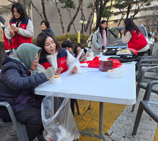 /user/s/sujichambit/editor/2512/47abd9a64e96a2527e168ce4d5172e63_1765114260_4528.png 이미지크게보기