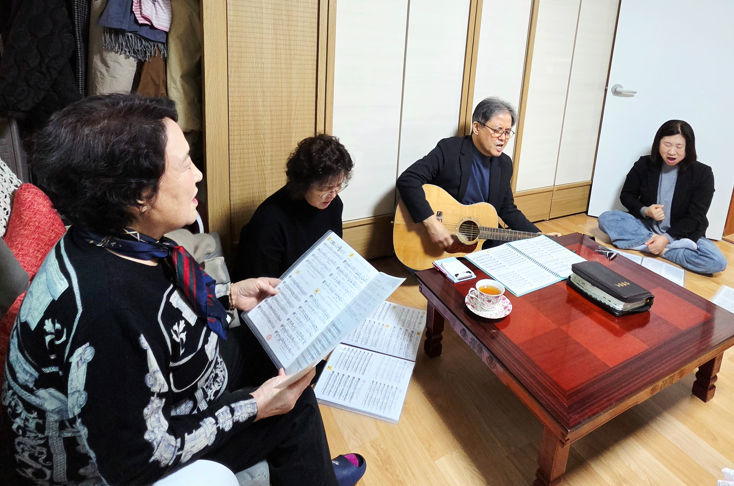 /user/s/sujichambit/editor/2512/79372ef818749d11936a2a989131a0c9_1764592875_6194.png 이미지크게보기