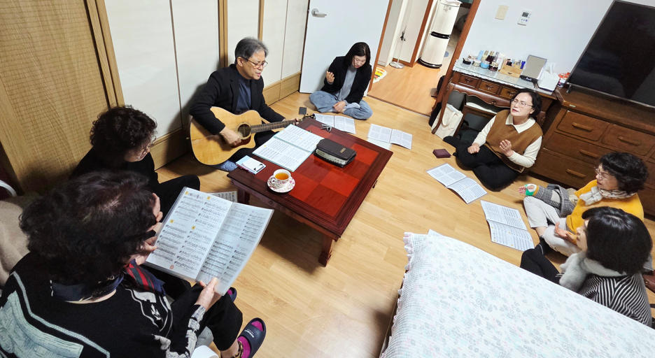 /user/s/sujichambit/editor/2512/79372ef818749d11936a2a989131a0c9_1764592875_8886.png 이미지크게보기