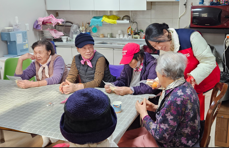 /user/s/sujichambit/editor/2512/79372ef818749d11936a2a989131a0c9_1764595575_784.png 이미지크게보기