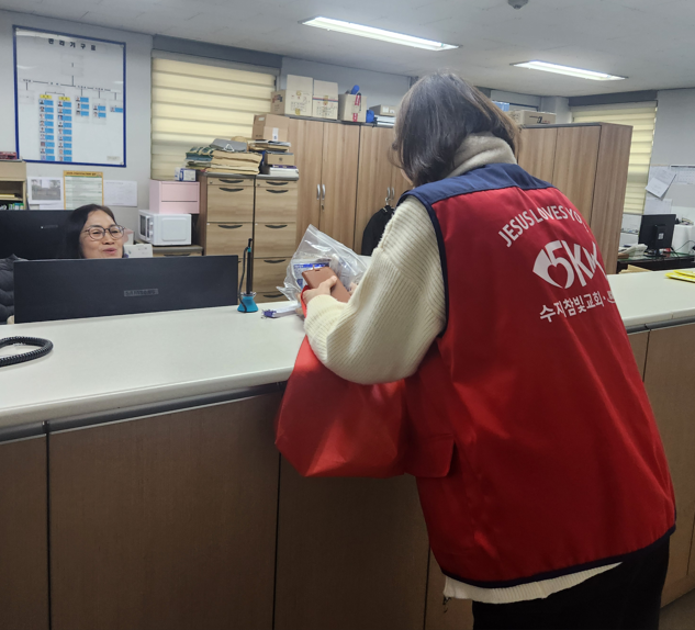 /user/s/sujichambit/editor/2512/79372ef818749d11936a2a989131a0c9_1764595622_282.png 이미지크게보기