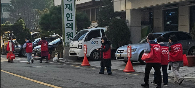 /user/s/sujichambit/editor/2512/89fe9f08c4bf25899c66faae53903031_1766924228_6378.png 이미지크게보기