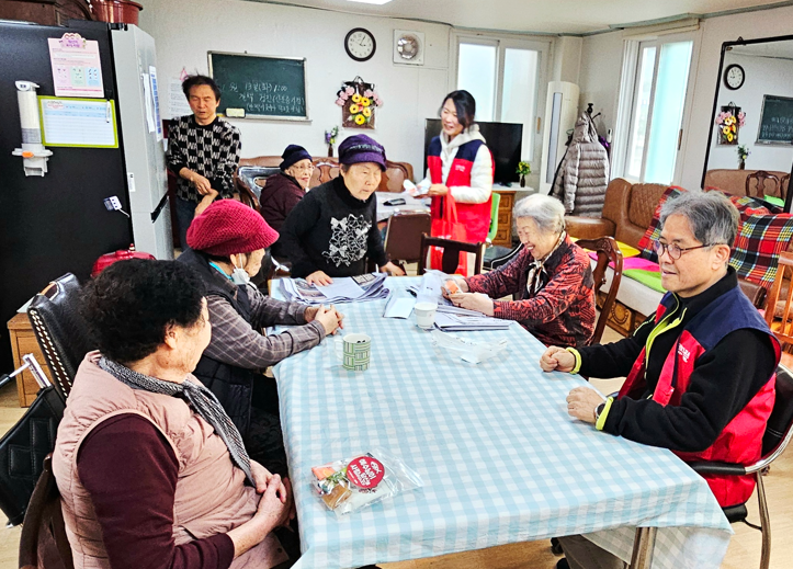 /user/s/sujichambit/editor/2512/89fe9f08c4bf25899c66faae53903031_1766924229_3012.png 이미지크게보기