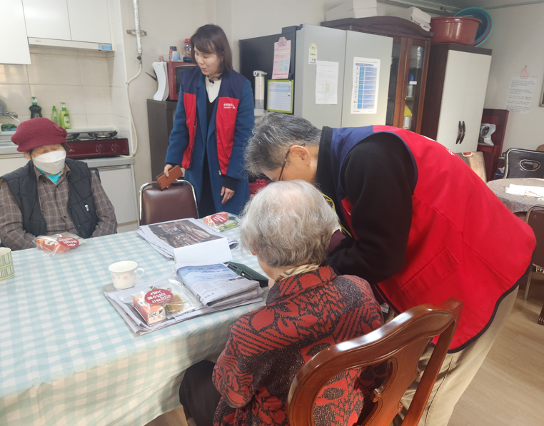 /user/s/sujichambit/editor/2512/89fe9f08c4bf25899c66faae53903031_1766924245_6059.png 이미지크게보기