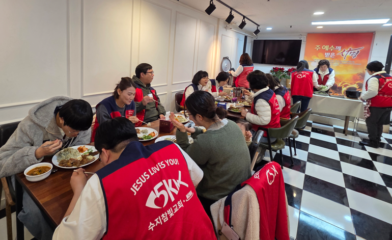 /user/s/sujichambit/editor/2603/55422d17acfdc55402509b60f99ad3d1_1772983585_2321.png 이미지크게보기